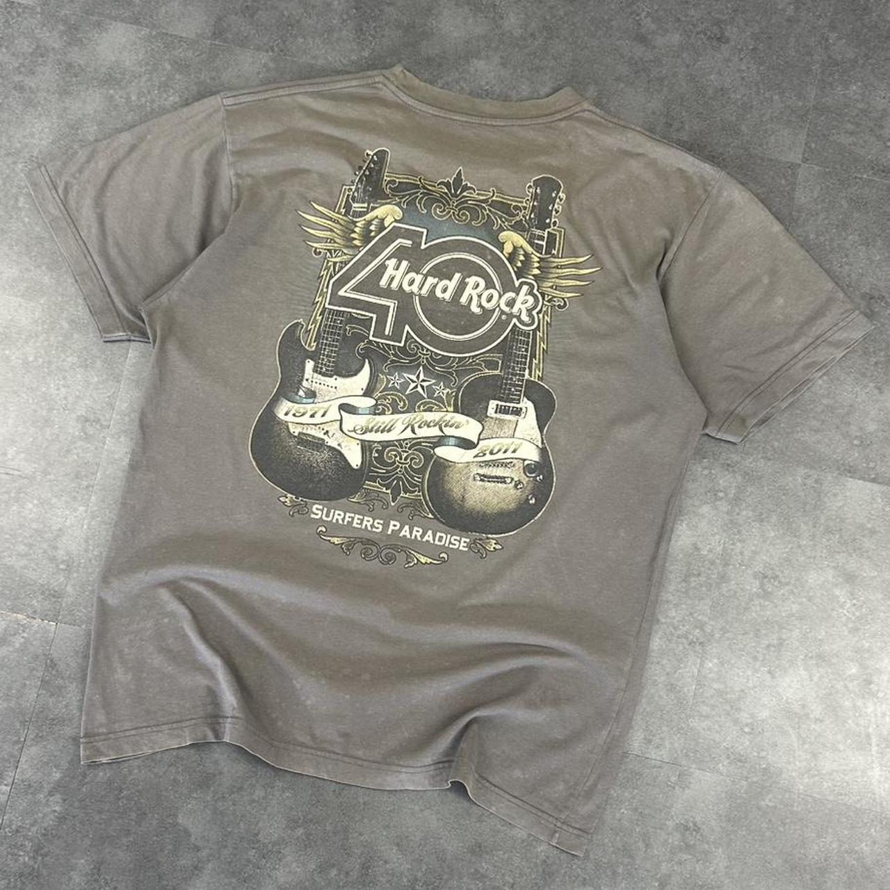 Hard Rock Cafe 2000s Print graphic logo T shirt