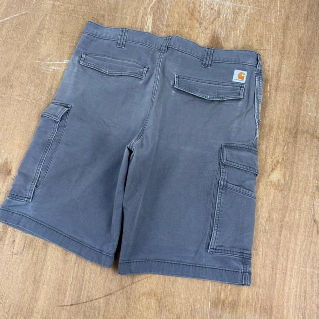 Carhartt 2000s relaxed fit cargo shorts