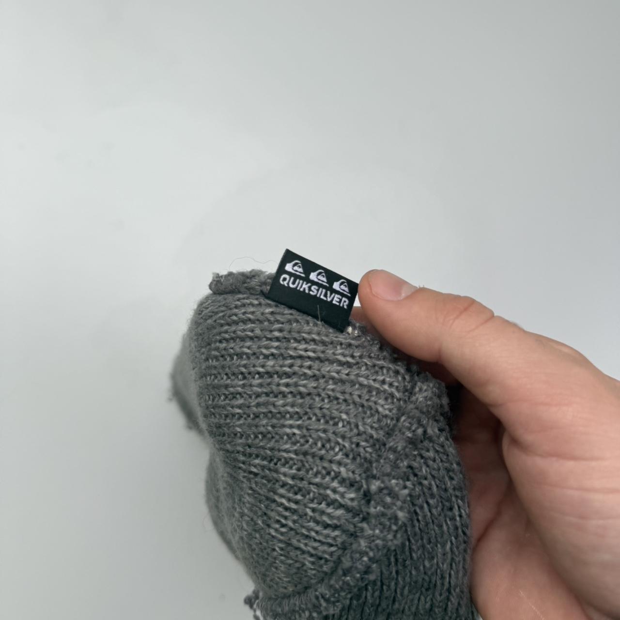 Quiksilver 2000s vintage Surfwear embroidered logo beanie hat