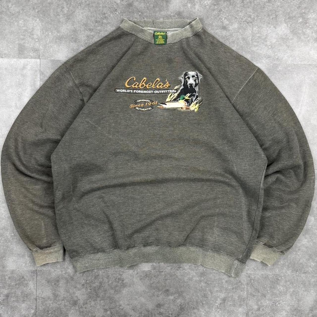 2000s/90s Cabela’s hunting embroidered sweatshirt