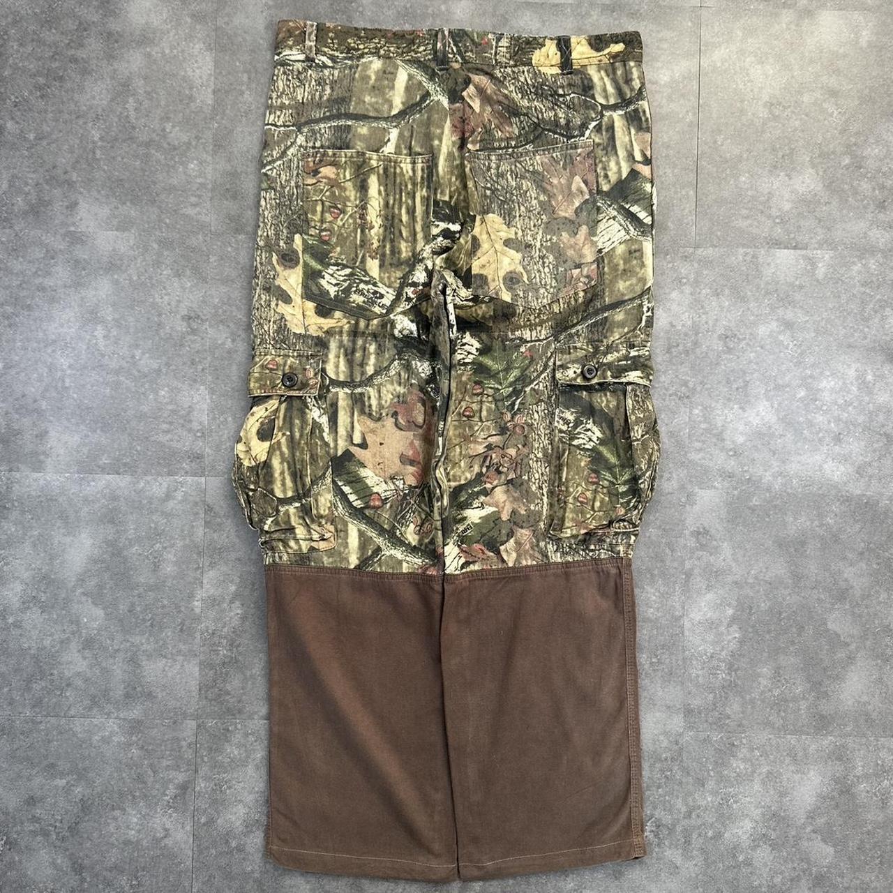 Realtree camo Mossy oak 2000s dungaree workwear cargo trousers