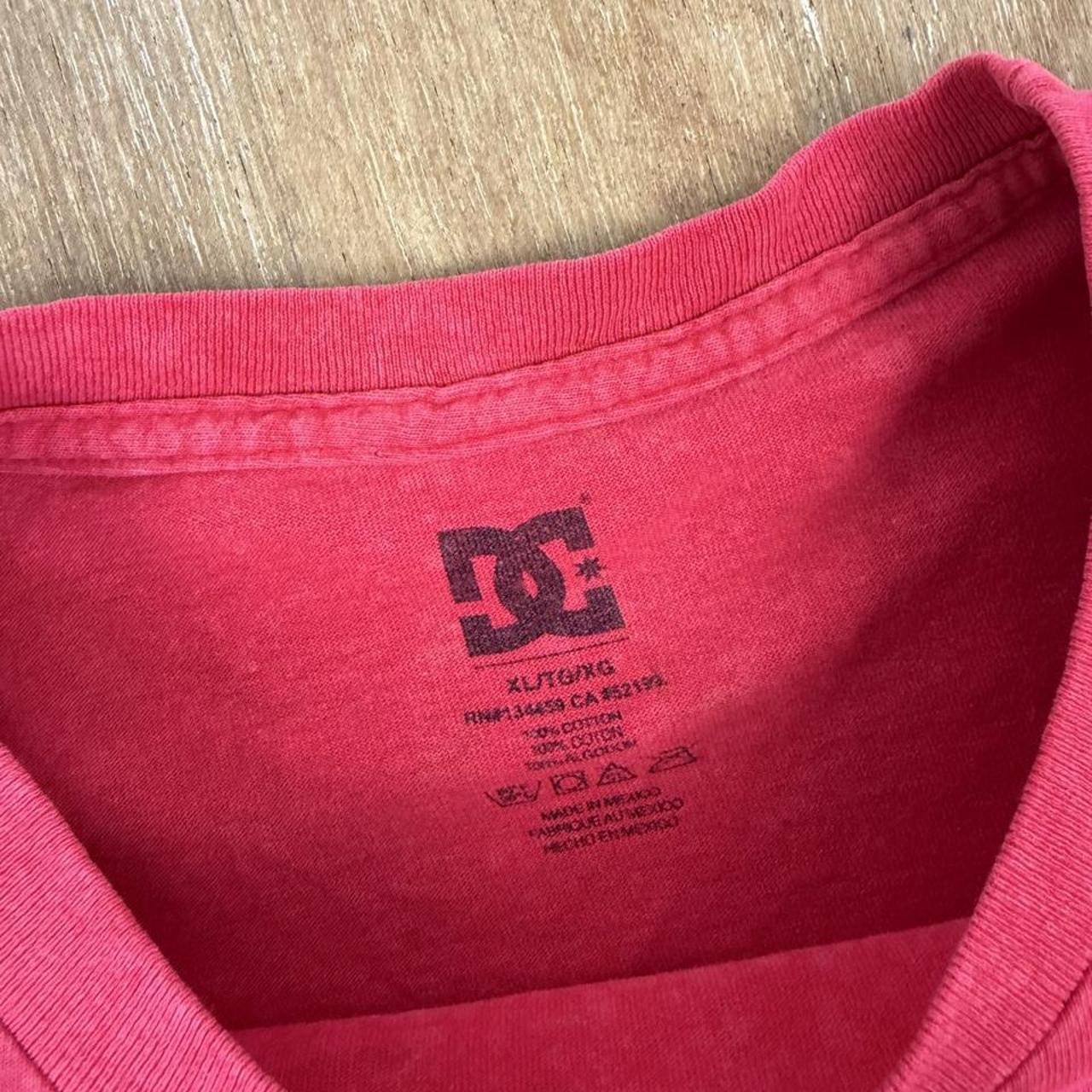 Dc Shoes Vintage Y2K red skater T-Shirt