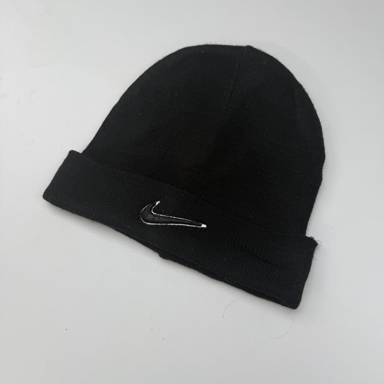 Nike 2000s vintage skateboarding embroidered logo beanie hat