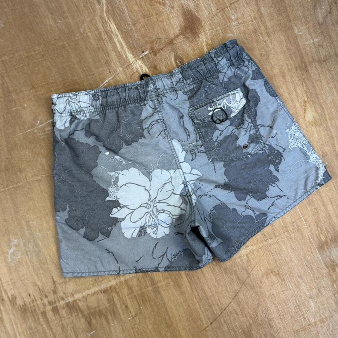 Quiksilver Surfwear Y2K swim shorts