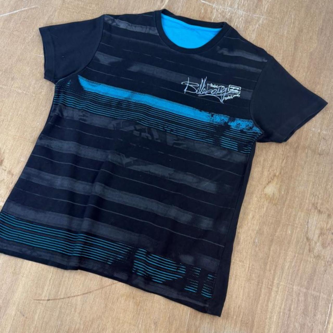 Billabong Surfwear blue and black Y2K T-Shirt