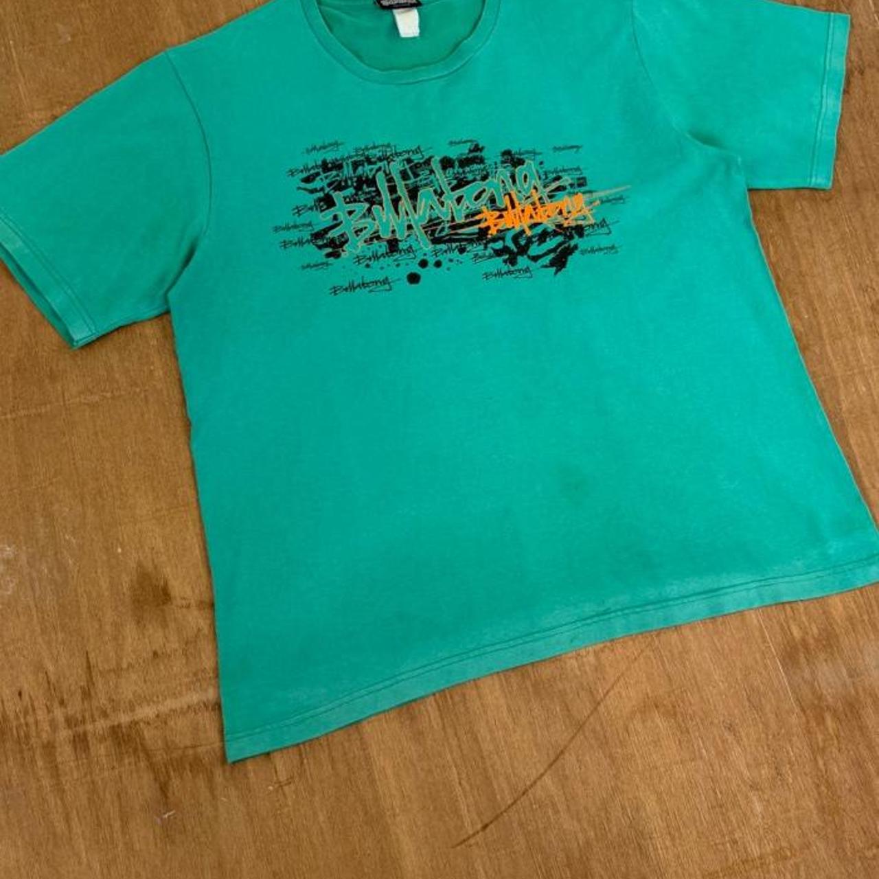 Billabong Surfwear green Y2K T-Shirt