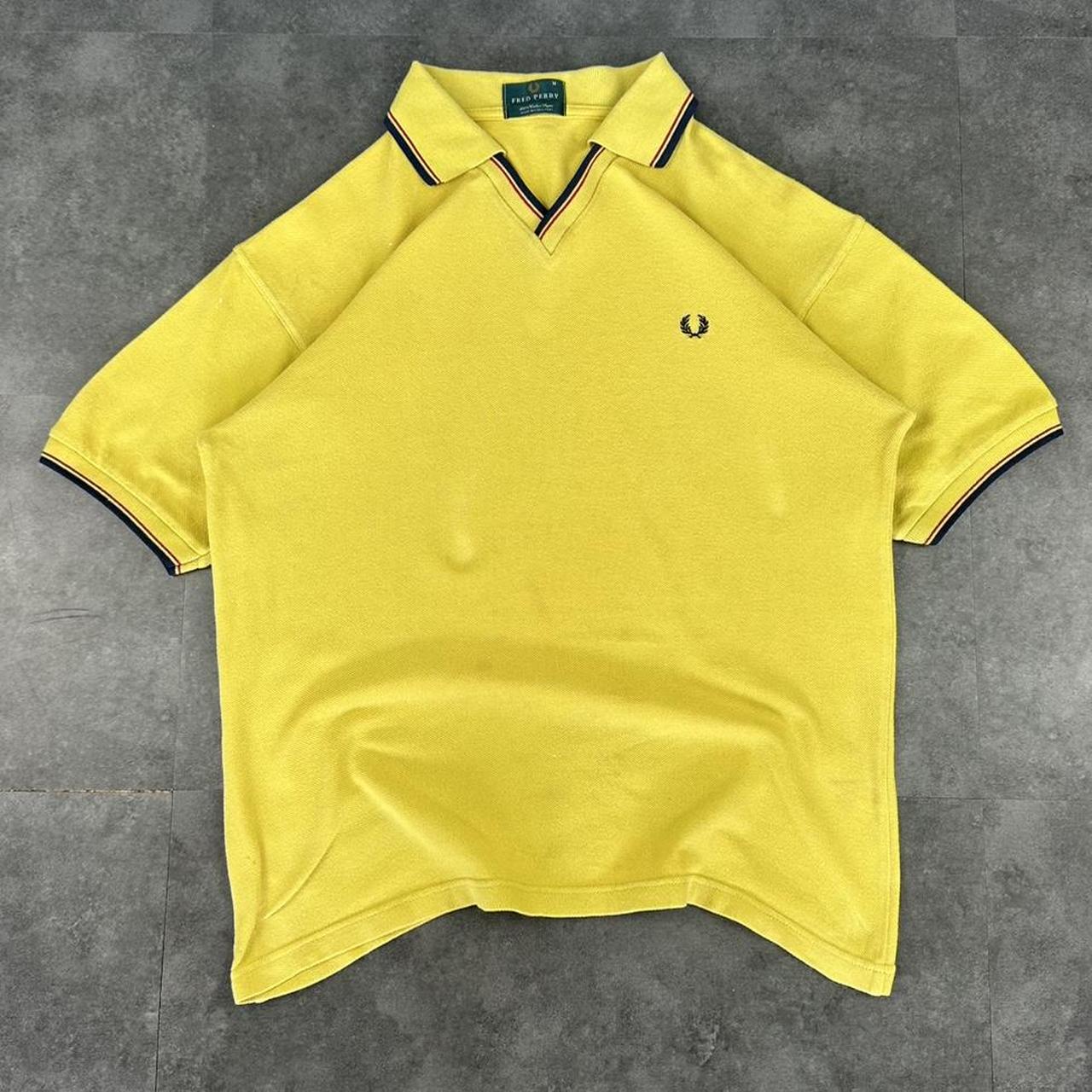 Fred Perry 2000s embroidered logo collared T shirt