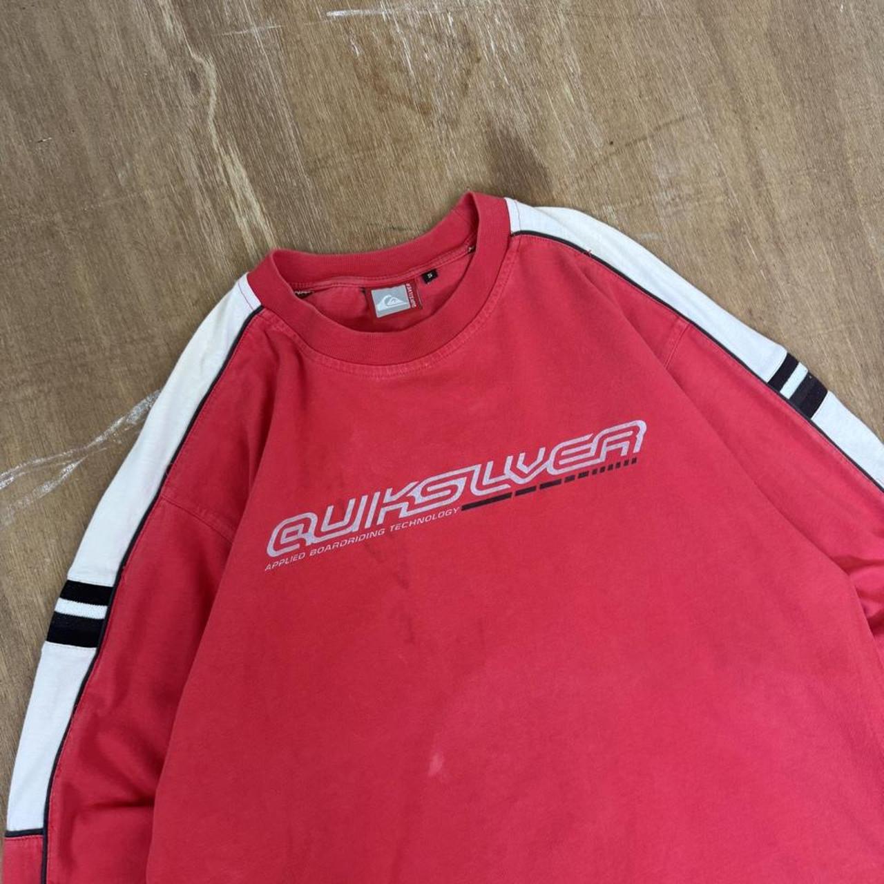 Quiksilver Surfwear red and white Y2K long sleeve shirt