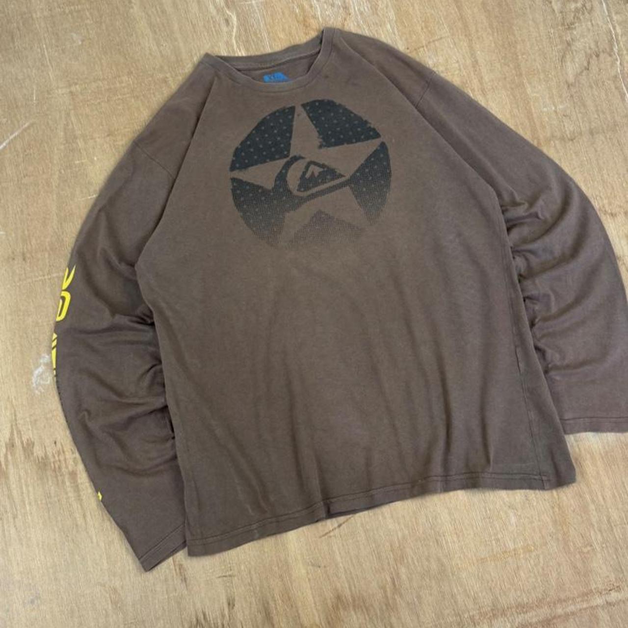 Quiksilver Surfwear brown Y2K long sleeve shirt