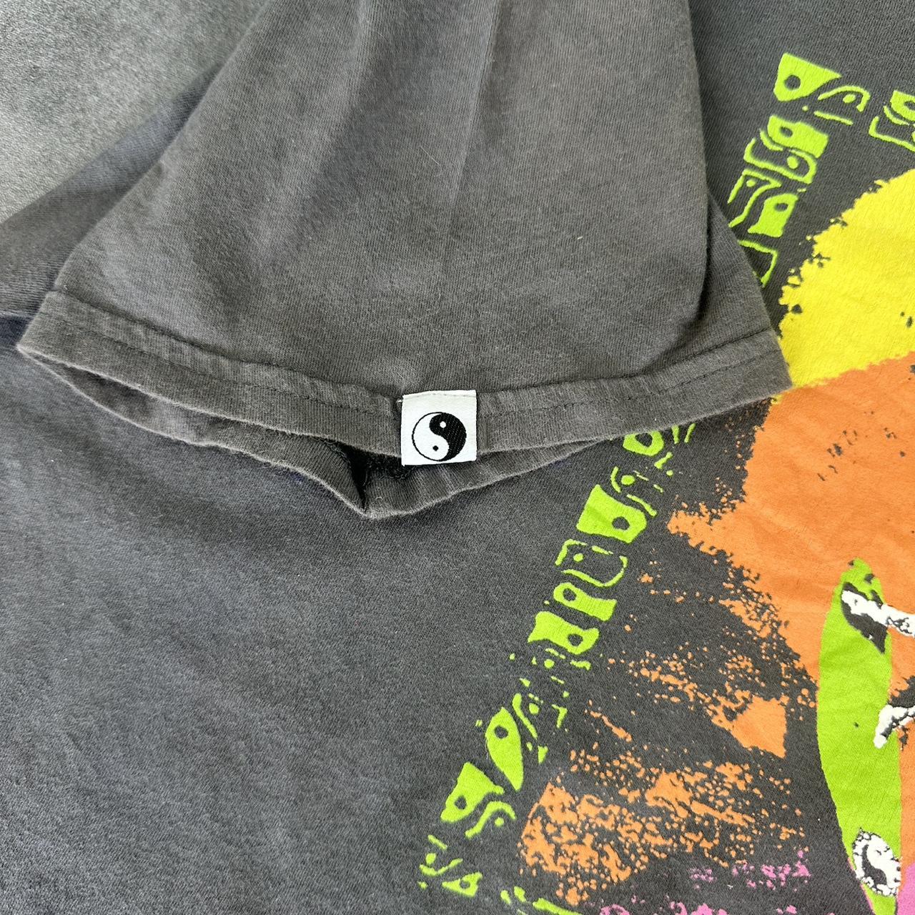 T&C Surf Designs 2000s Logo Print Ying Yang Surf graphic logo T shirt
