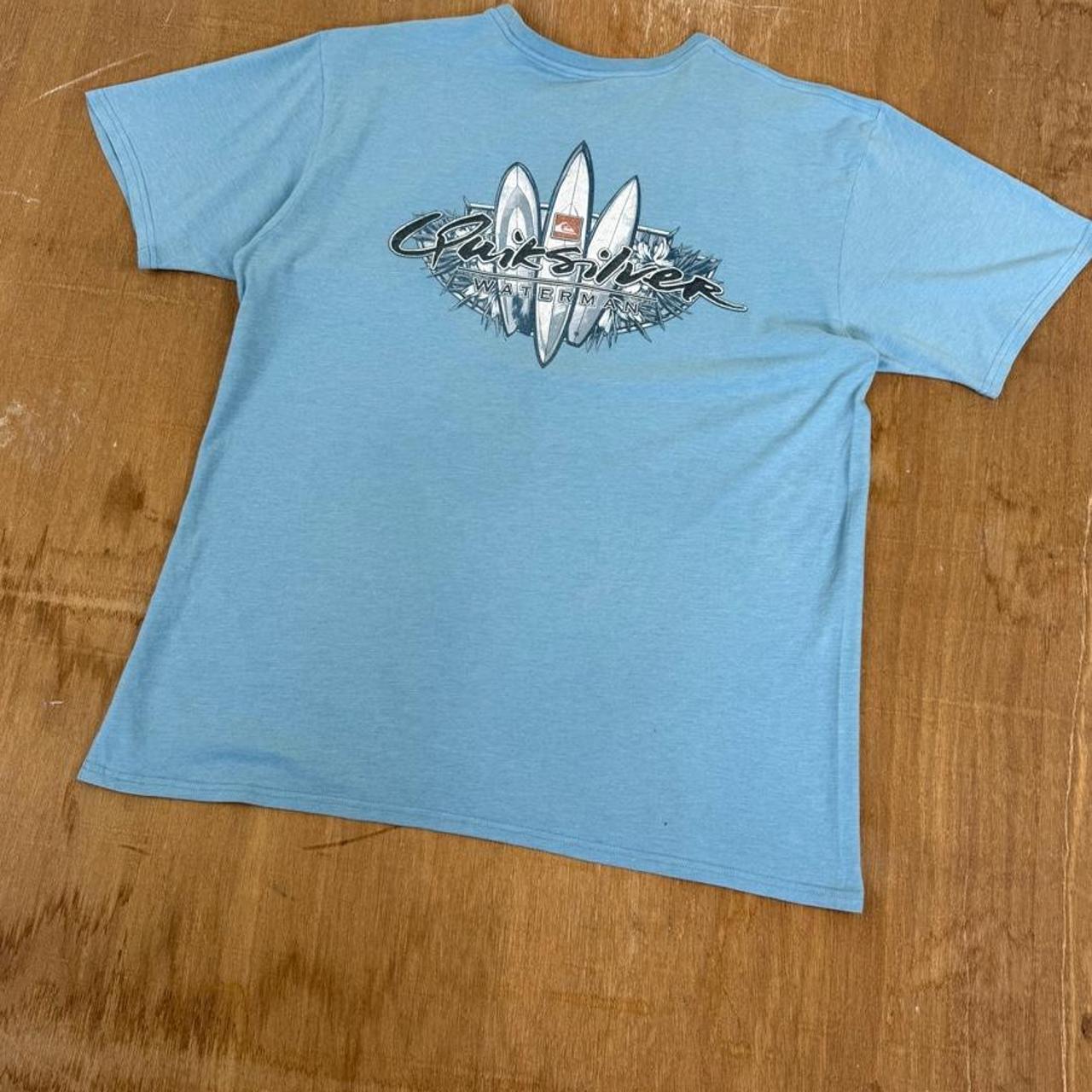 Quiksilver Surfwear light blue Y2K T-Shirt