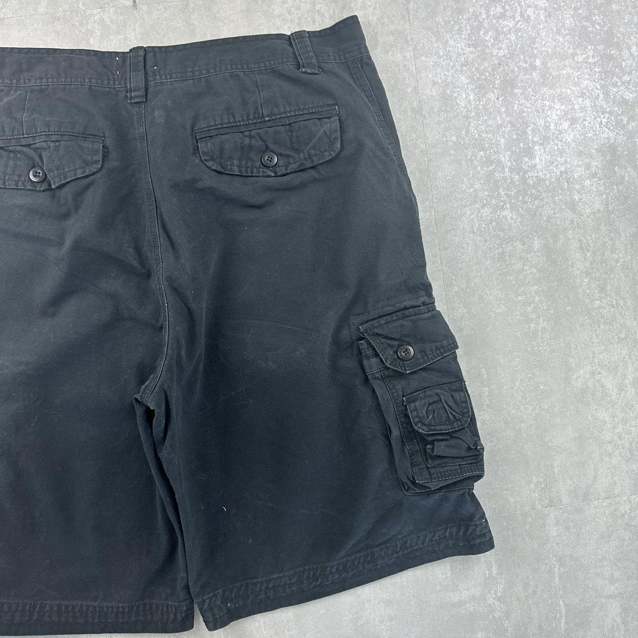 Ecko Unltd 2000s cargo shorts