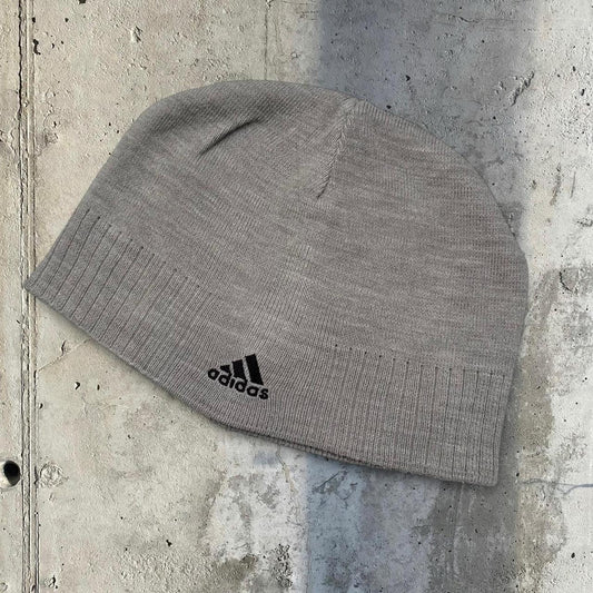 Adidas 2000s vintage sportswear winter embroidered logo beanie hat