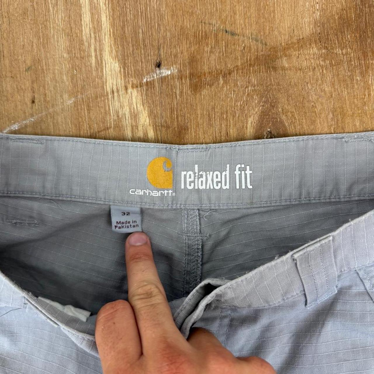 Carhartt 2000s relaxed fit cargo shorts