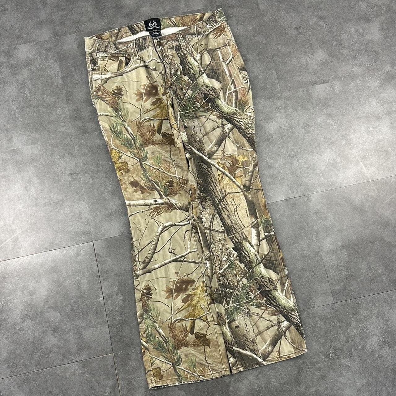 Realtree camo Mossy oak 2000s dungaree workwear cargo trousers