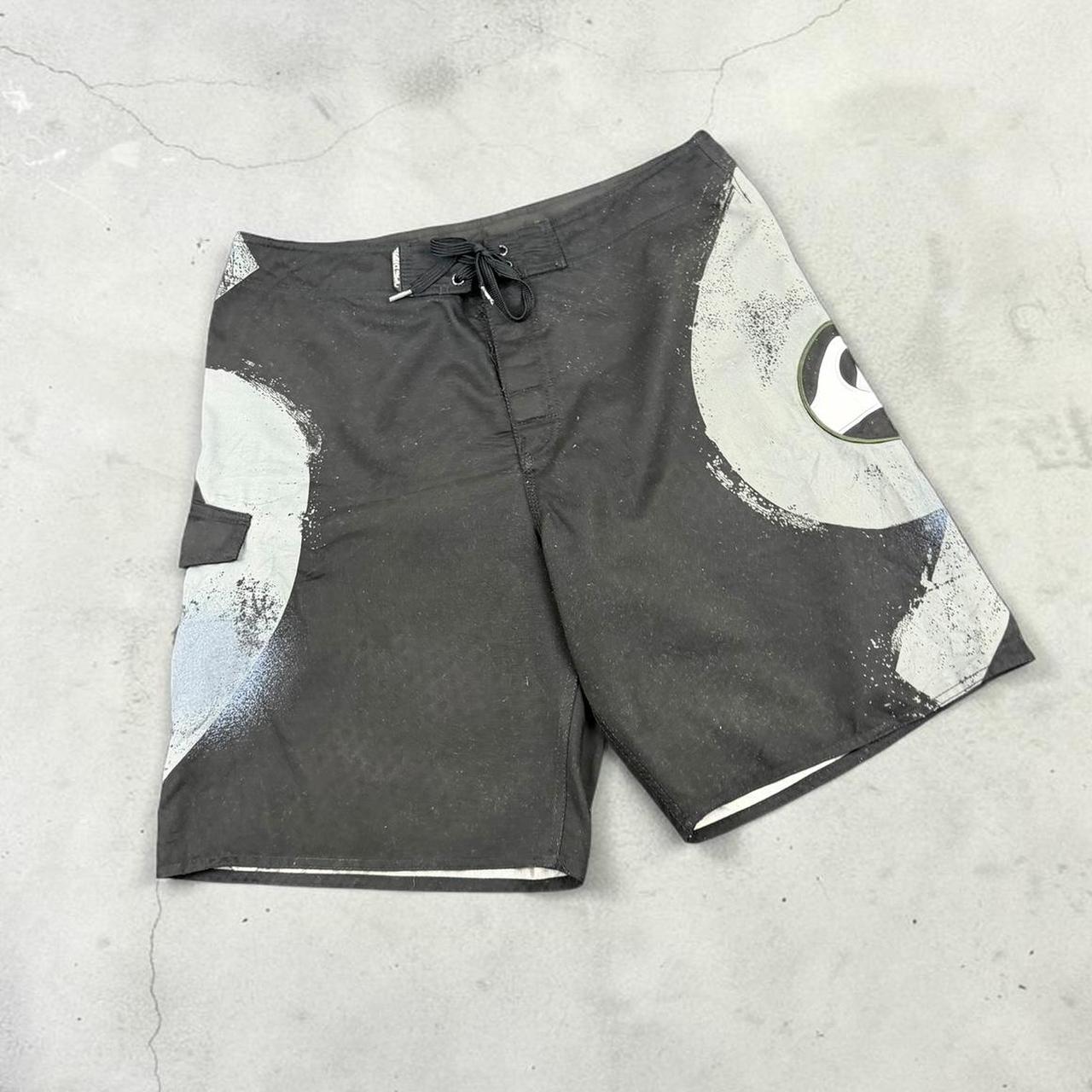Quiksilver surfer vintage Y2K Surfwear beach swim board shorts