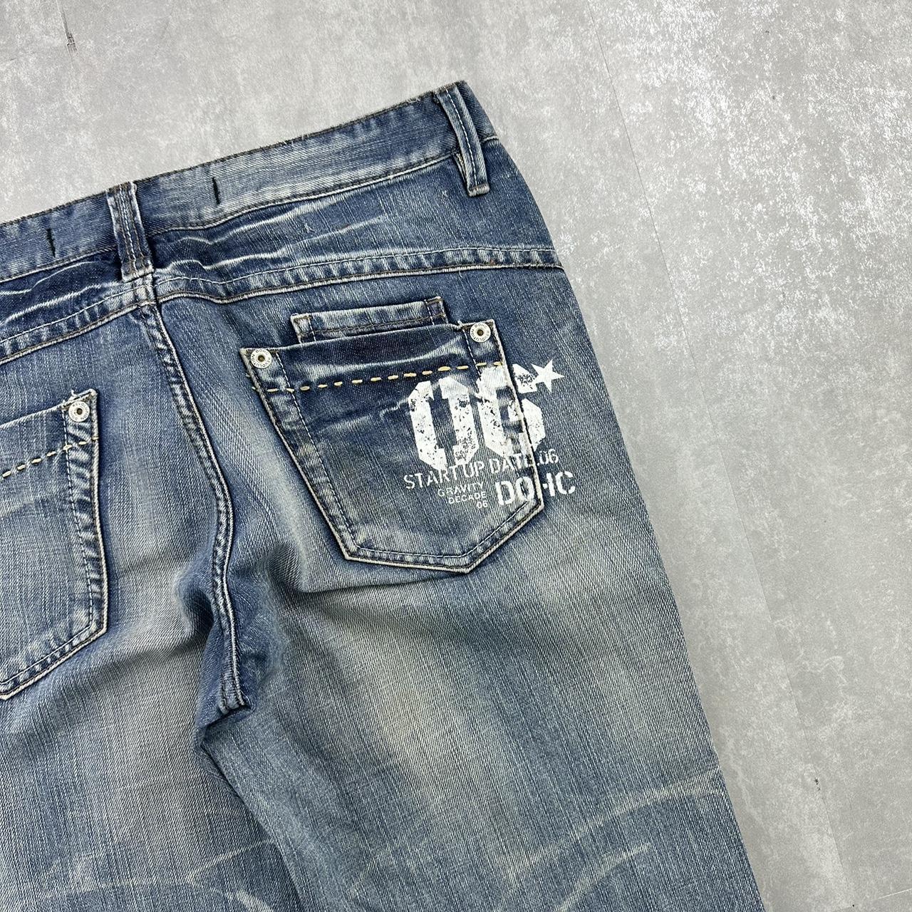 German rave style distressed 2000s spellout carpenter fit skate jorts