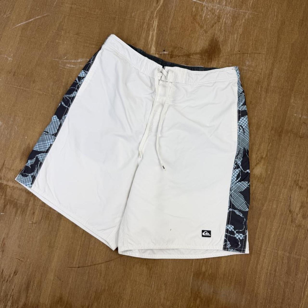 Quiksilver Surfwear Y2K swim board shorts
