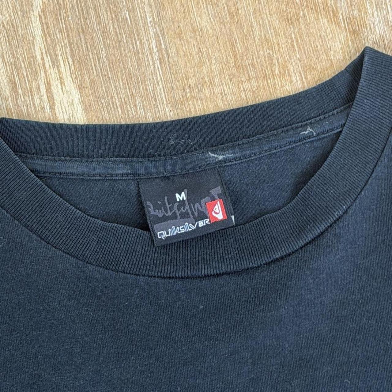 Quiksilver Surfwear black and grey Y2K T-Shirt