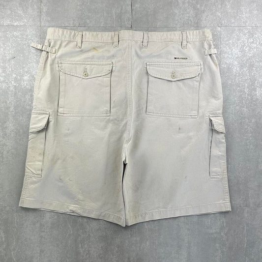 Tommy Hilfiger 2000s spellout cargo shorts