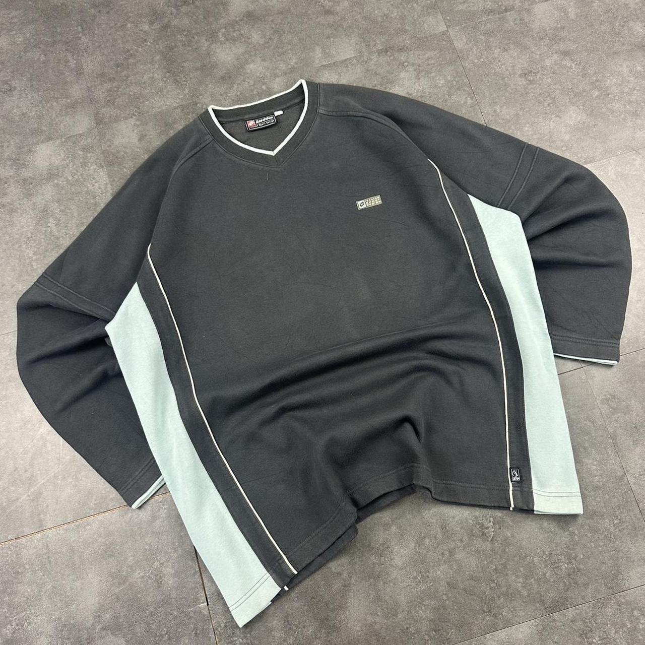Vintage Lotto 90s Italian sportwear big Logo classic embroidered sweatshirt