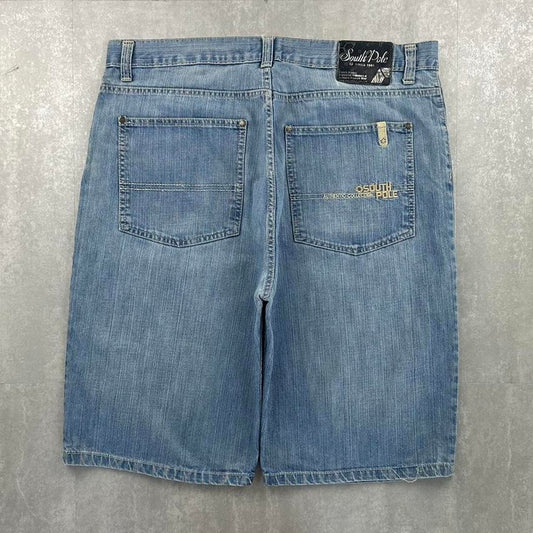 Southpole 2000s spellout carpenter style jorts