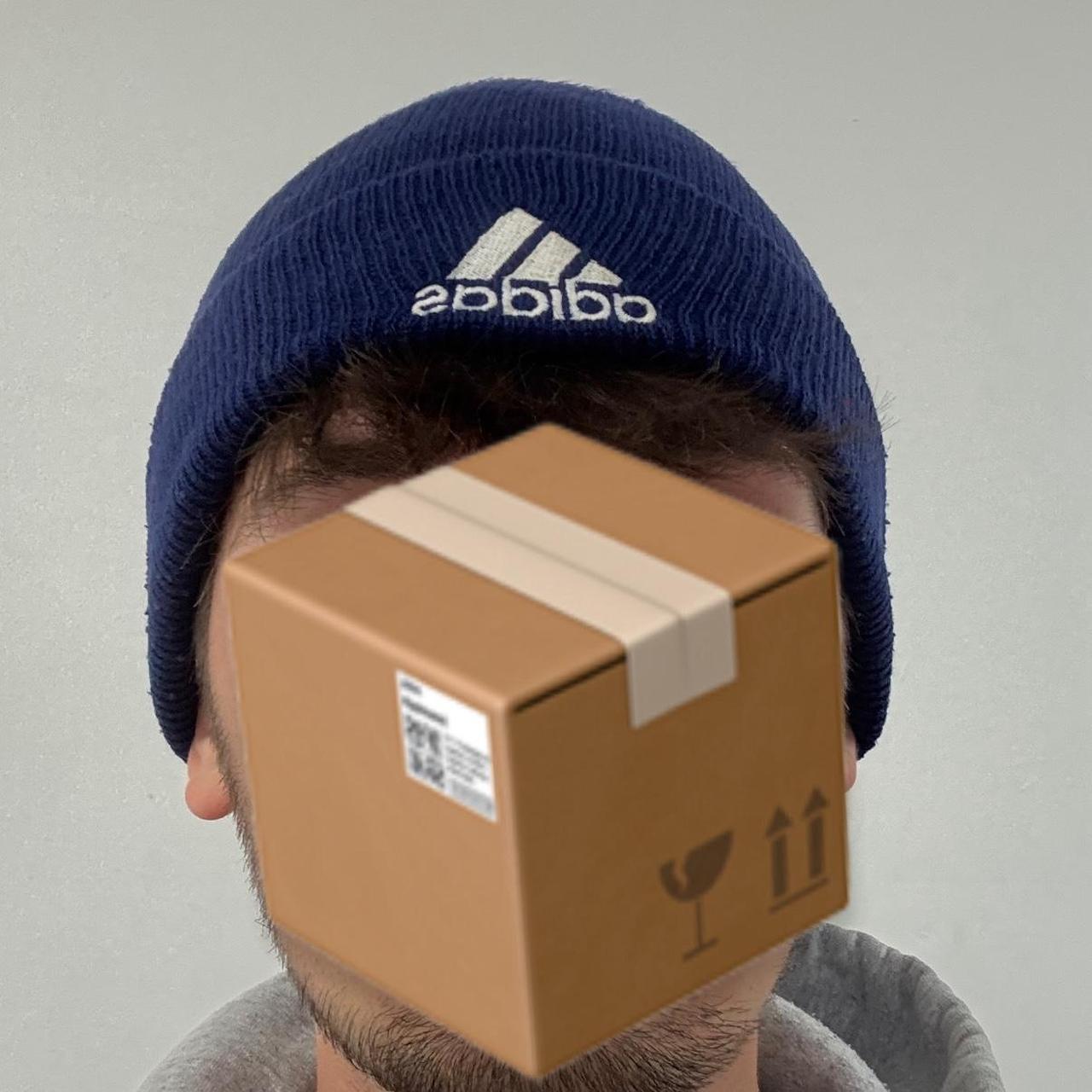 Adidas 2000s vintage football embroidered logo beanie hat