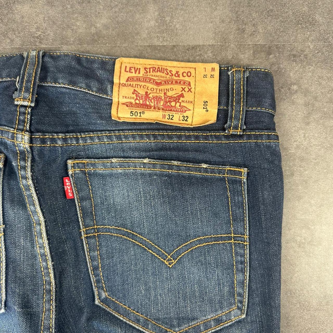 Levi’s 501 straight relaxed fit baggy jeans