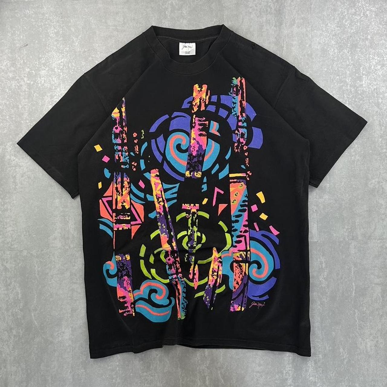 Vintage 90s/2000s spell out t shirt