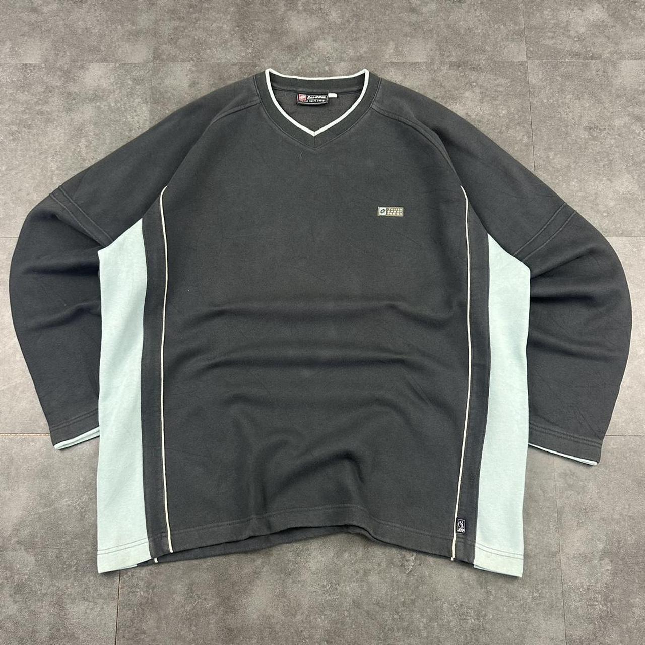 Vintage Lotto 90s Italian sportwear big Logo classic embroidered sweatshirt