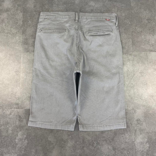 Levi’s 2000s Vintage cargo chino shorts