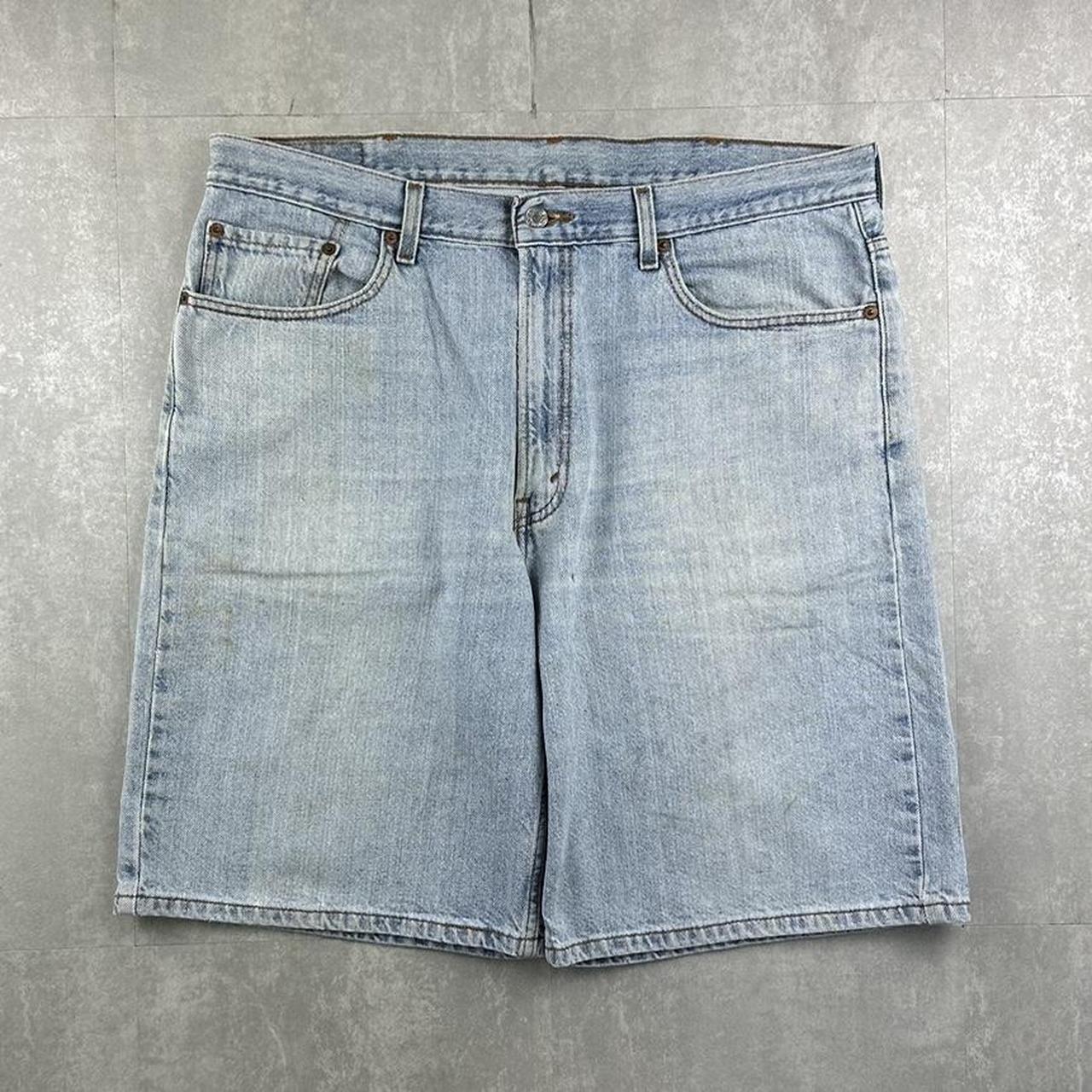 Levi’s 2000s carpenter baggy Jorts