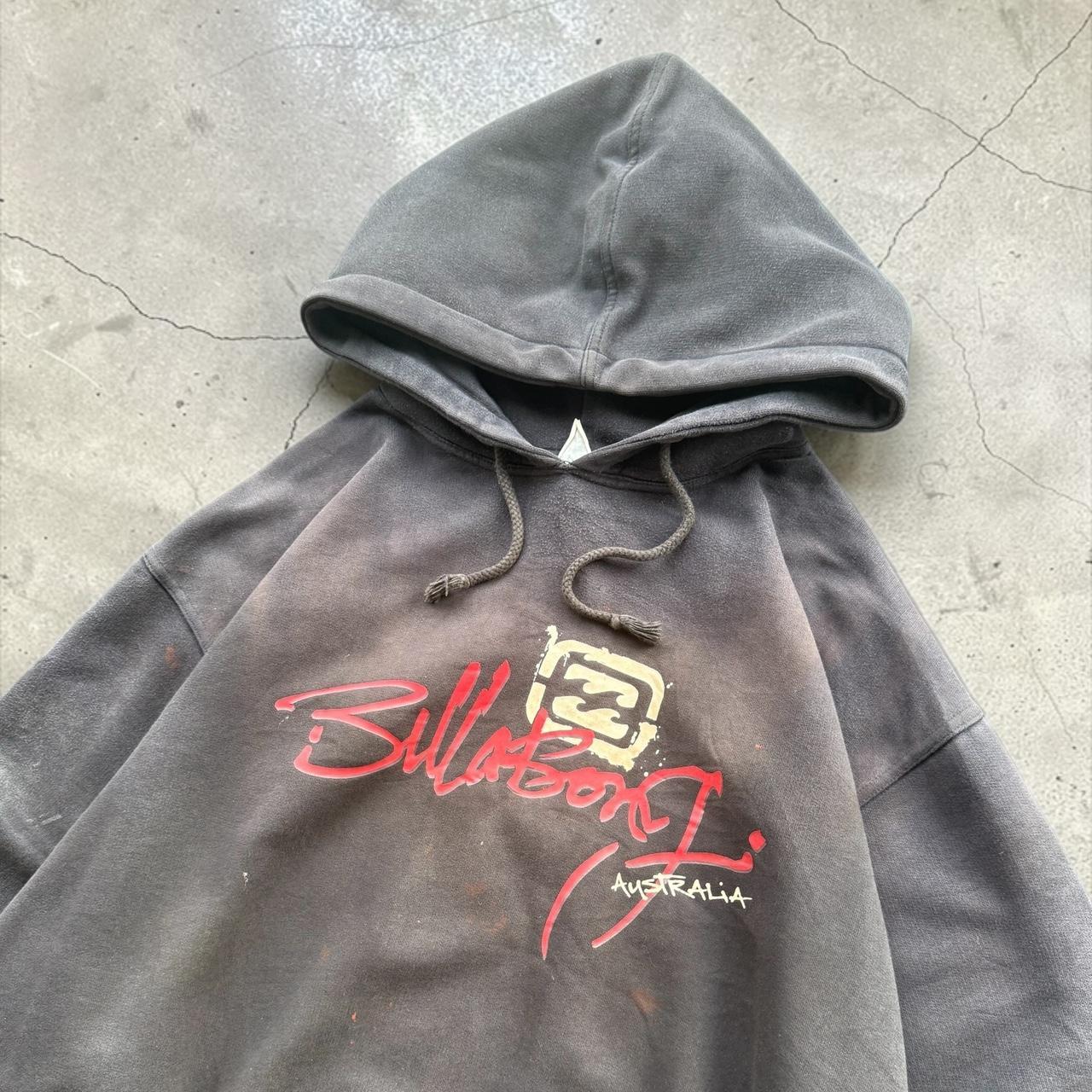 Billabong thrashed Vintage Y2K Surfwear 2000s spellout distressed hoodie