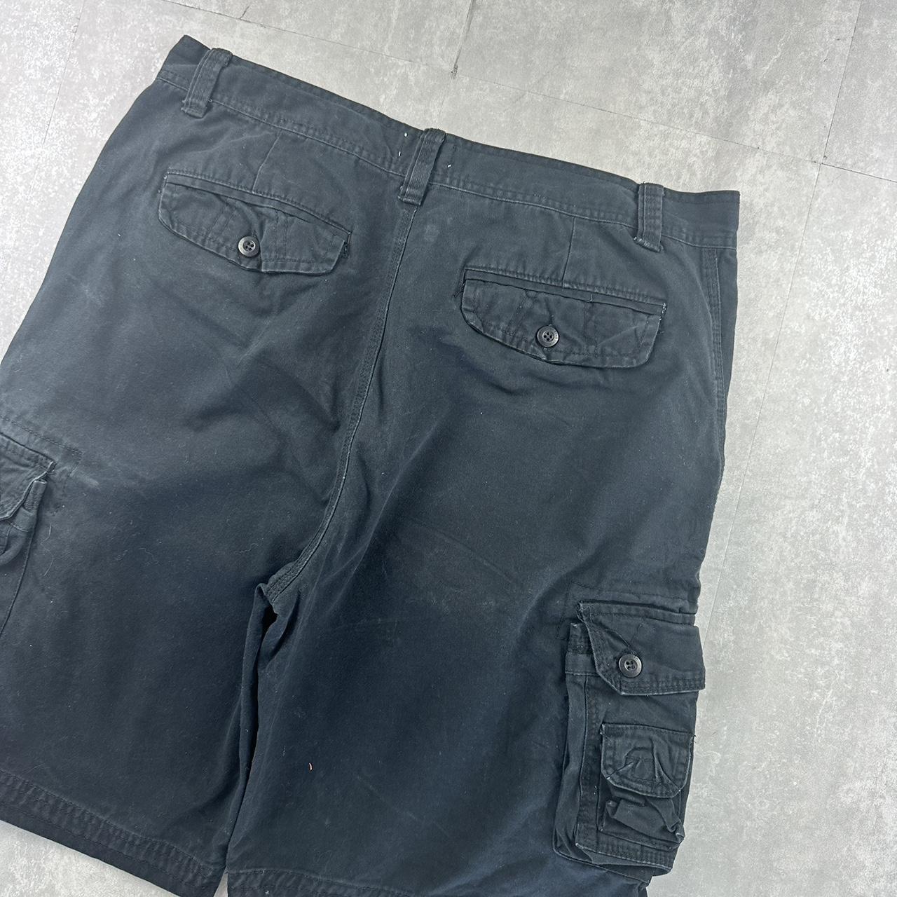 Ecko Unltd 2000s cargo shorts