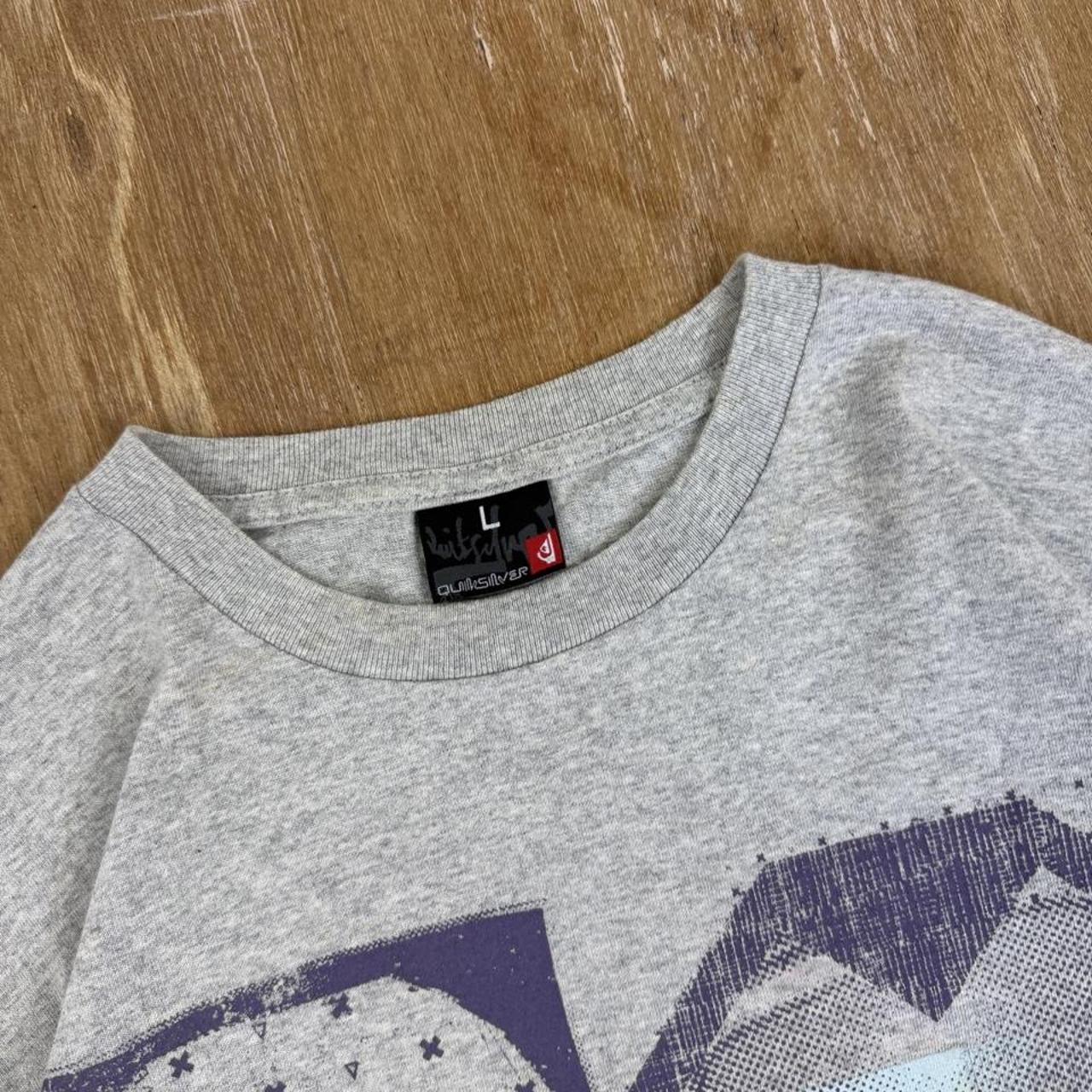 Quiksilver Surfwear grey and purple Y2K long sleeve shirt