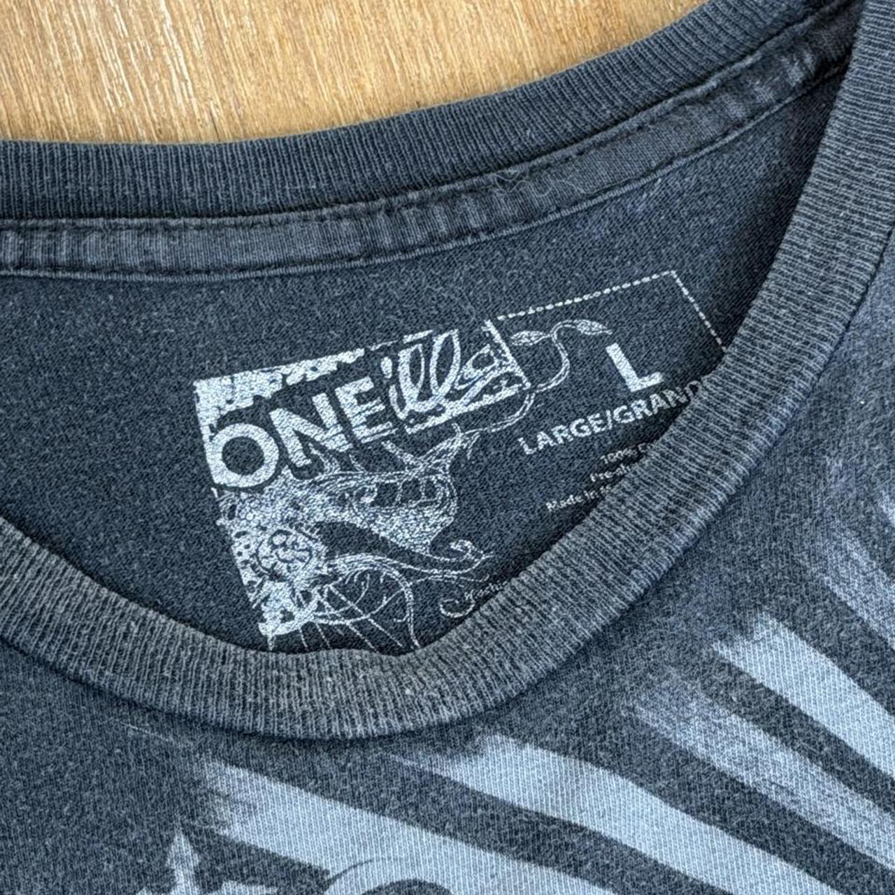 O’Neill Surfwear black and grey Y2K T-Shirt