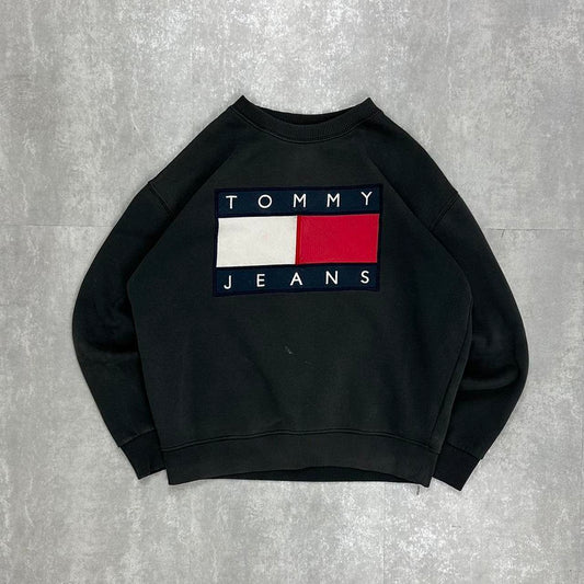 Tommy Hilfiger 2000s spell out sweatshirt