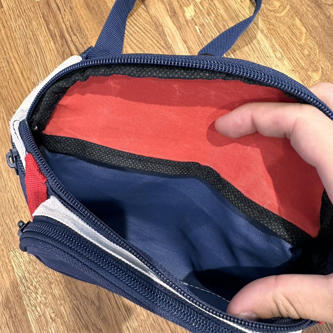 Canada 2000s bum bag/fanny pack in classic red and blue