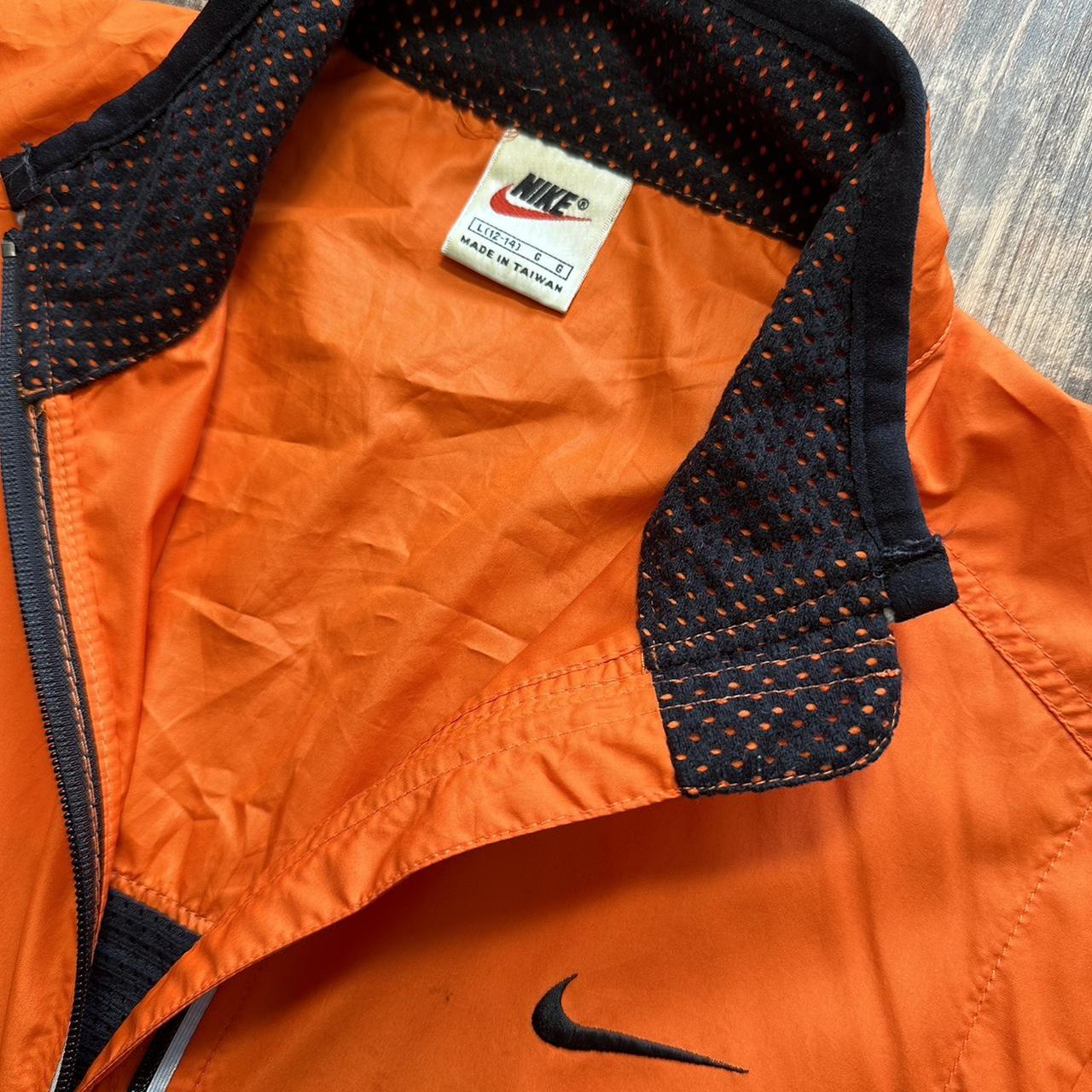 Nike 2000s gilet jacket