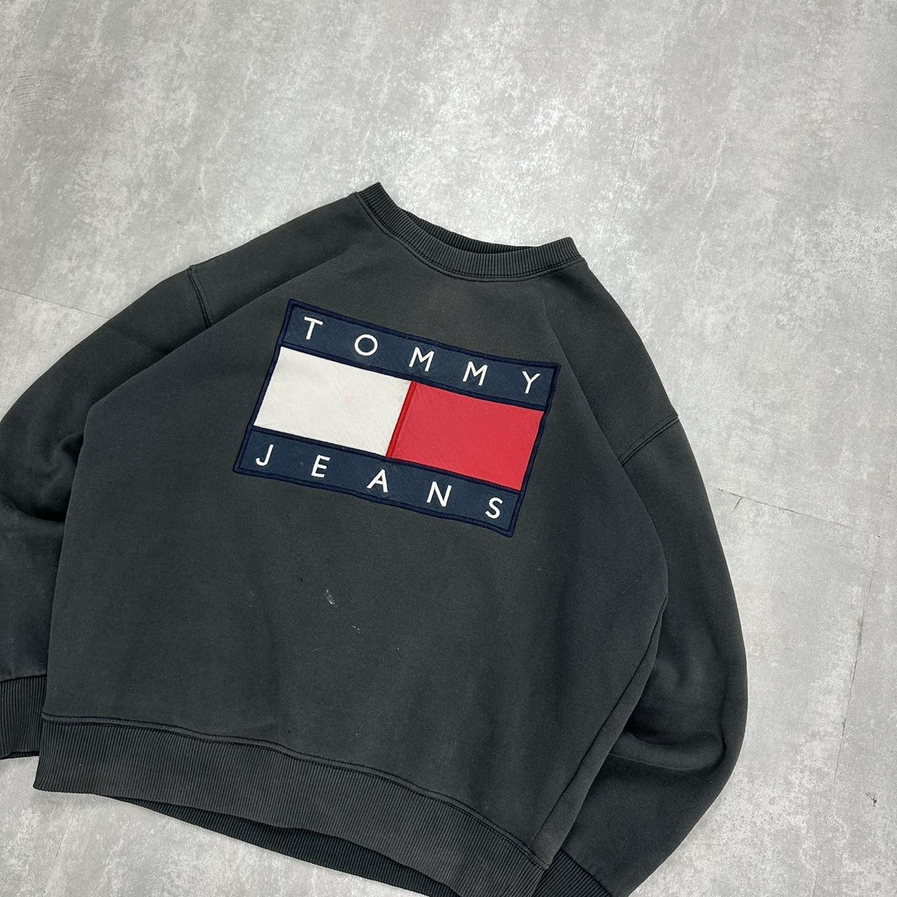 Tommy Hilfiger 2000s spell out sweatshirt