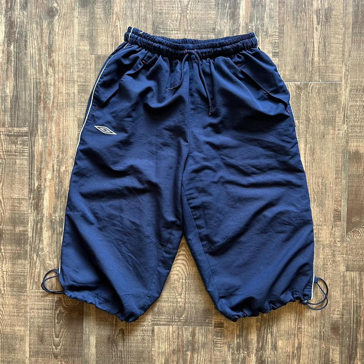 Umbro 2000s 3/4 adjustable drill shorts