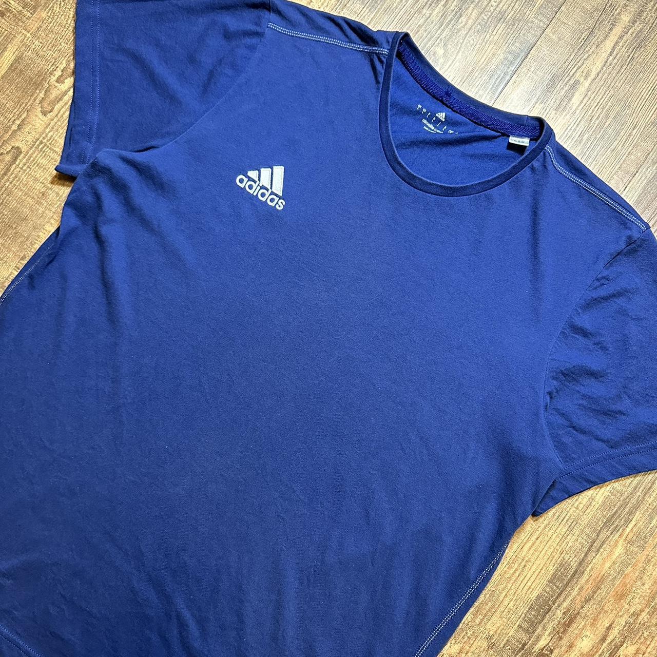 Adidas 2000s style classic short sleeve T shirt