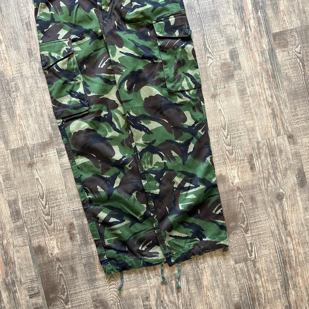 2000s military surplus camo trousers