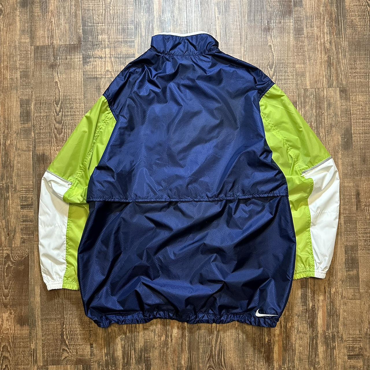 Nike 2000s windbreaker jacket