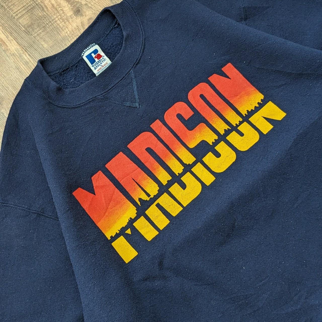 Vintage 00s y2k Russell athletic pullover sweatshirt/jumper with big Madison USA Spellout on chest