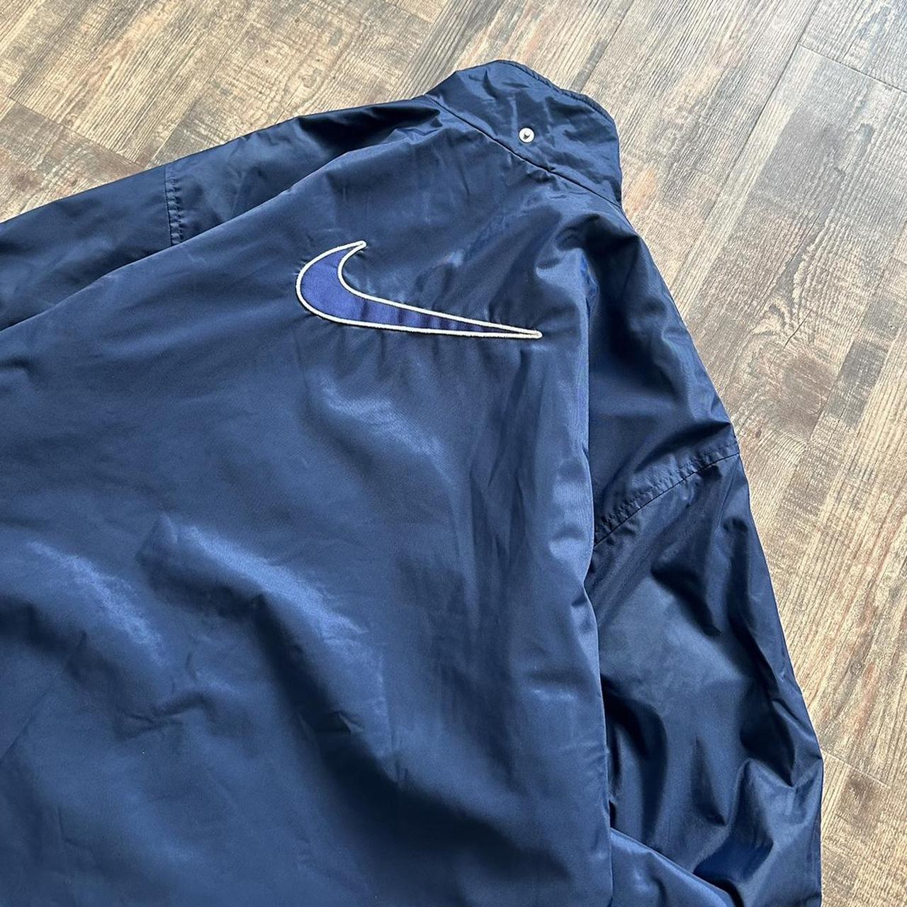 Mad Nike 00s vintage padded jacket in navy