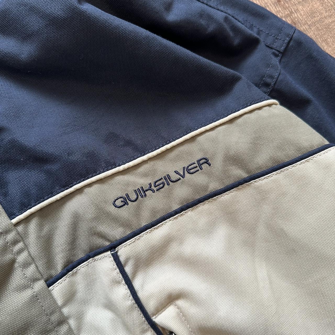 Quiksilver 2000s boardcore rain coat