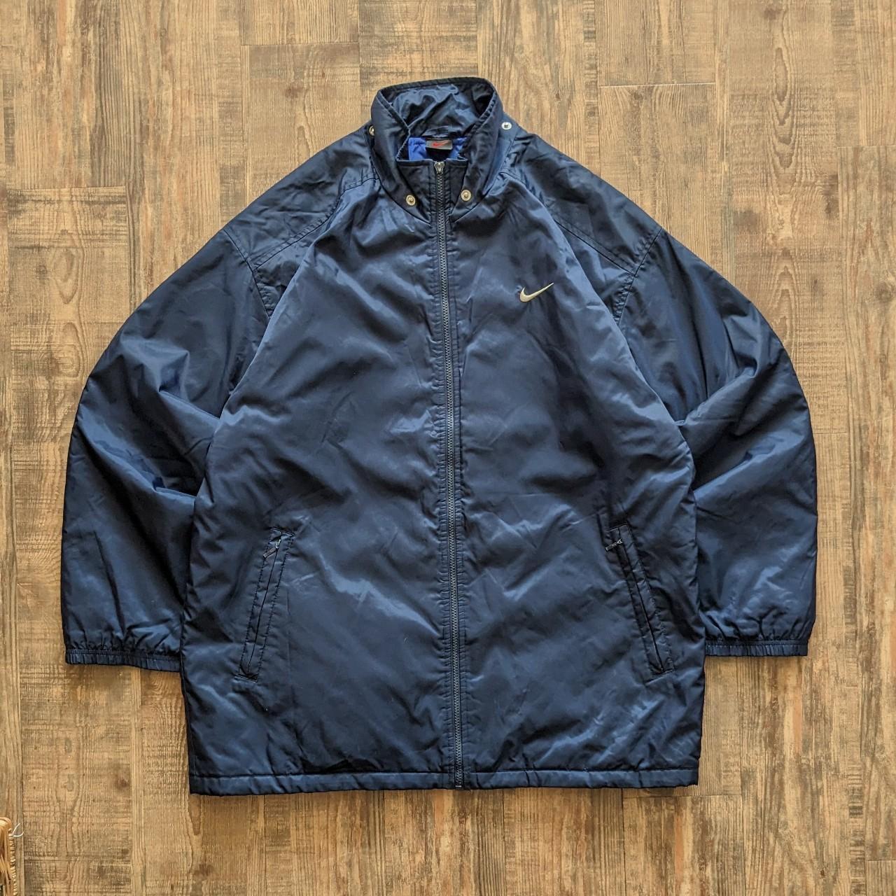 Mad Nike 00s vintage padded jacket in navy