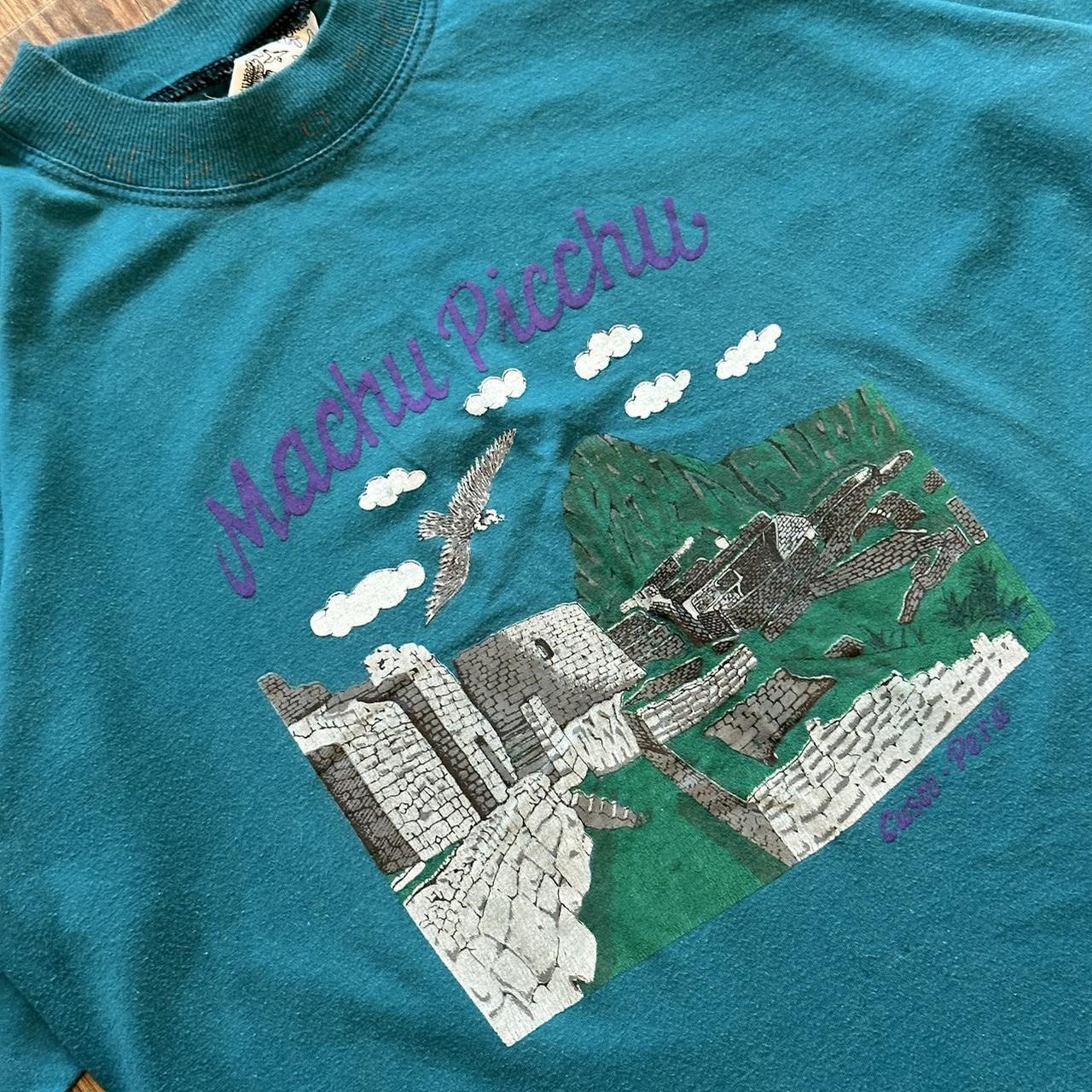 Vintage 90s machu picchu spell out tourist T shirt