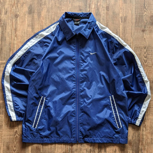 Nike Y2K 00s coach jacket with white detailing down arms